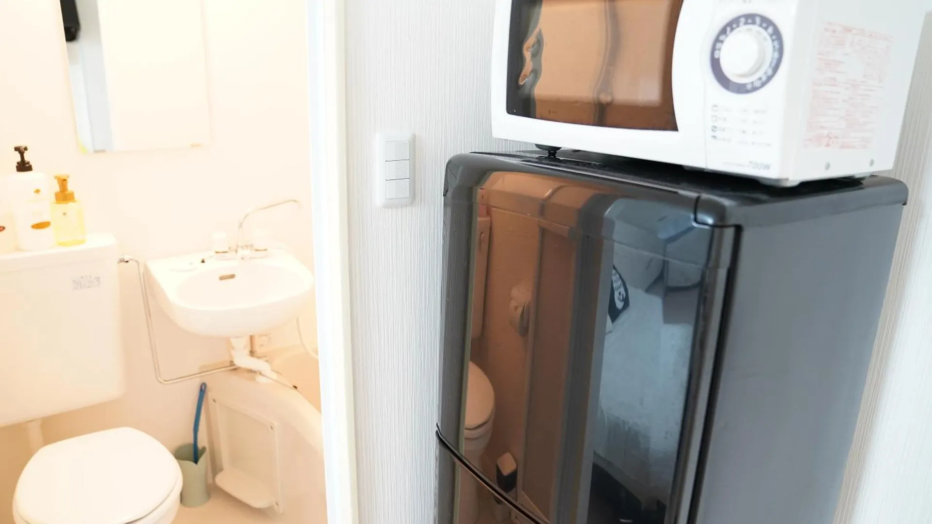 Namba S34O2Abcwififree Otel Osaka Konukevi